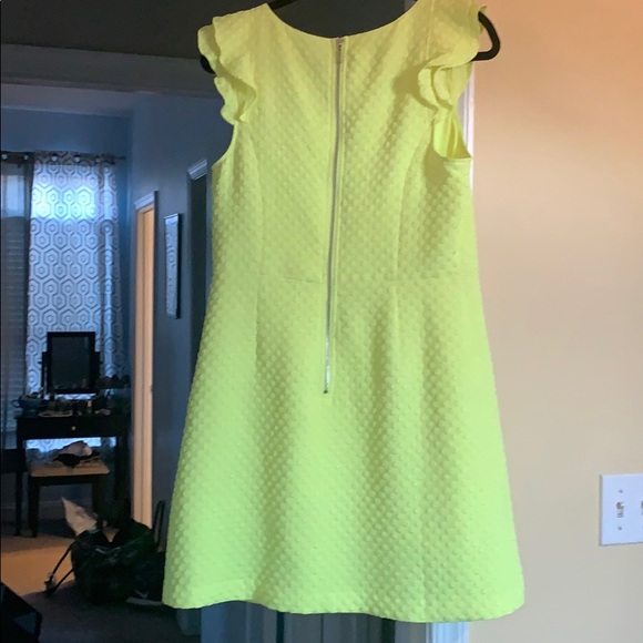 Like NEW Kensie Neon Yellow Dress- size L - Picture 2 of 4